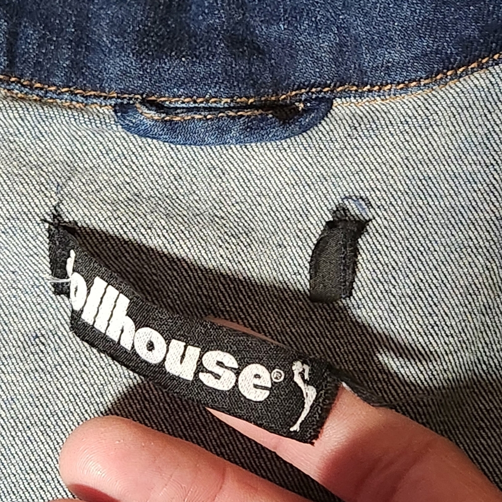 Dollhouse Womens Sz 1X Denim Jacket Blue Distressed Dark Wash Stretch Pockets - Picture 11 of 14